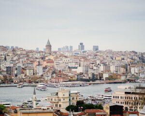 Istanbul Insights: Your Comprehensive Travel Guide to the Enchanting City of Two Continents